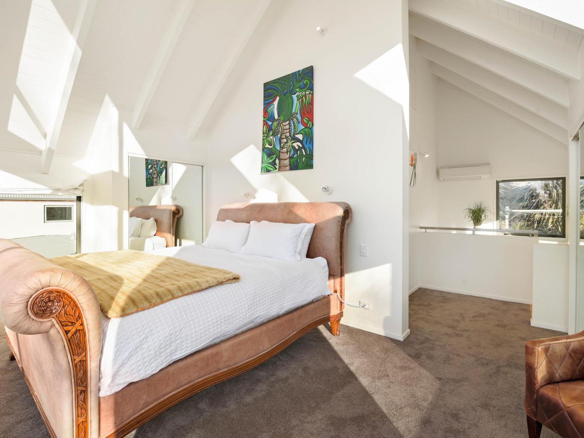 Lindmore Retreat & Spa - Luxury Family Home - Куийнстаун Екстериор снимка